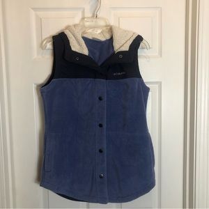 Columbia Sleeveless Fleece and Sherpa Hooded Vest. Size M